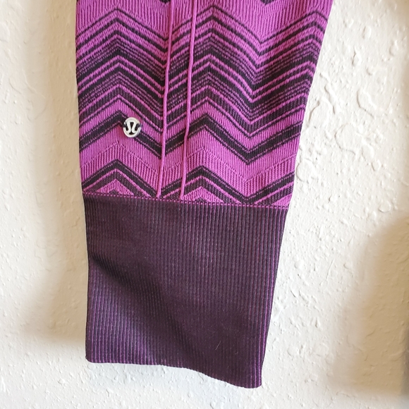 LULULEMON Ebb To Street Heathered Regal Plum Chevron Pull On Tight Leggings sz 4 - Picture 5 of 9